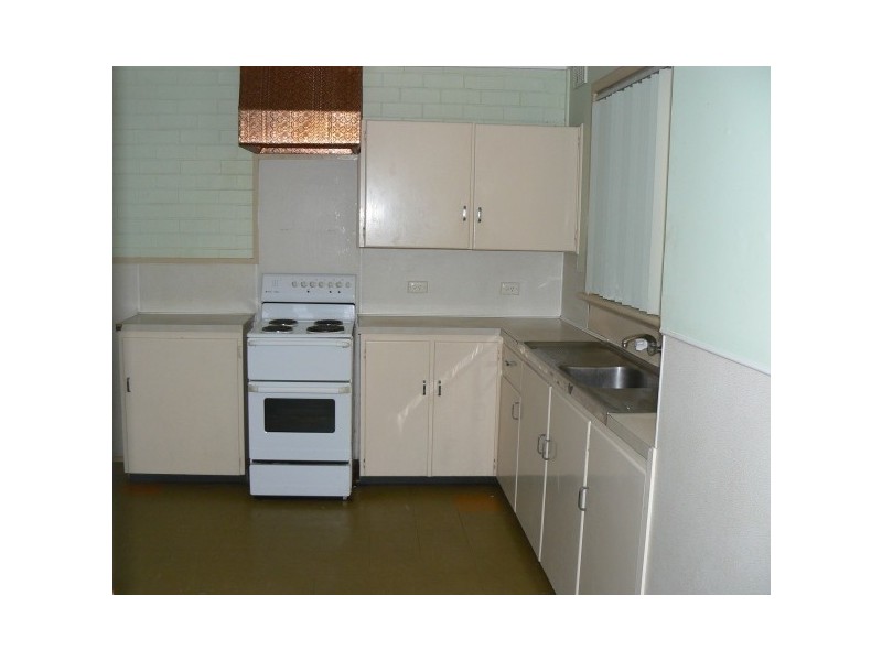 125 Kenny Crescent, Rangeway WA 6530