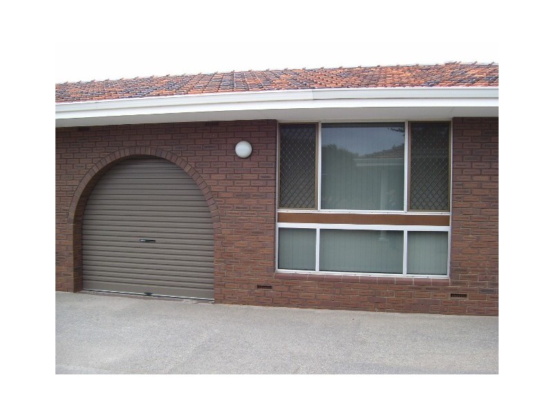 4/69 Francis Street, Beachlands WA 6530