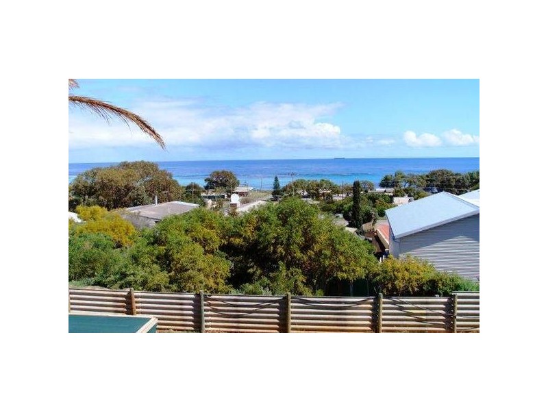 57 Hillview Drive, Drummond Cove WA 6532