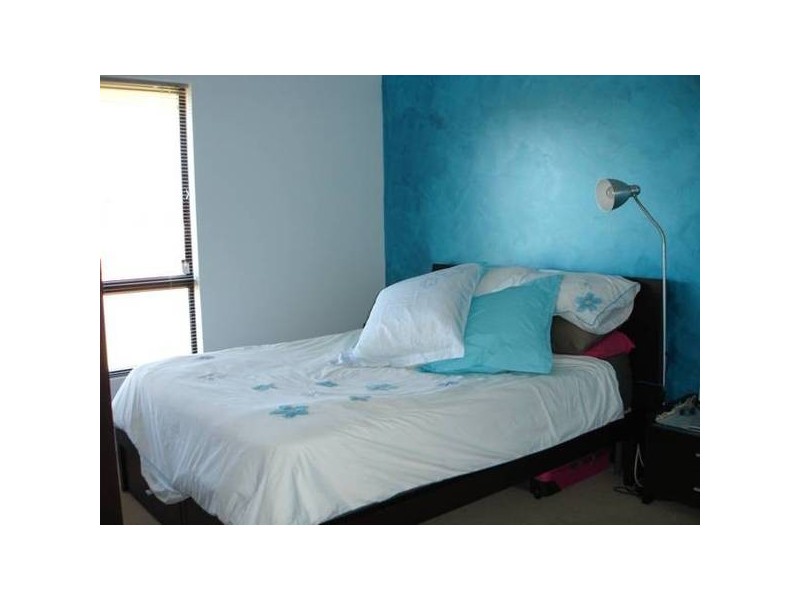 2 Fleetwing Street, Wandina WA 6530