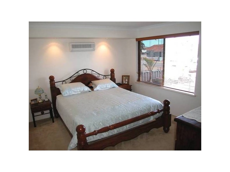 1/214 Fifth Street, Wonthella WA 6530