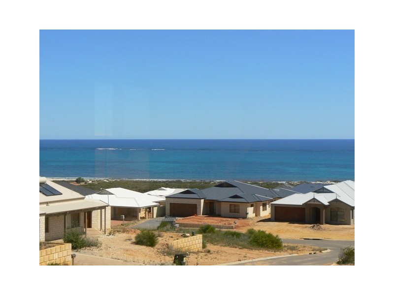 9 Jackson Loop, Wandina WA 6530