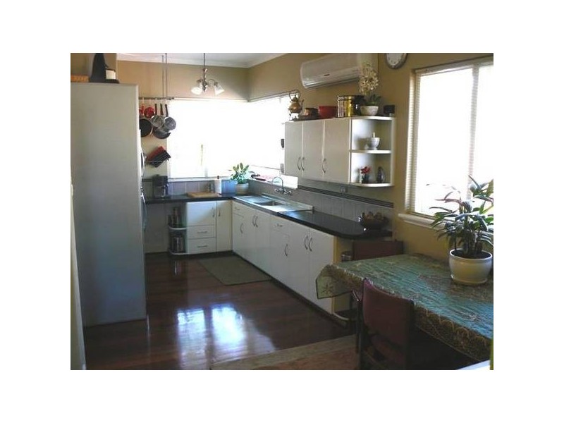 78 Francis Street, Beachlands WA 6530