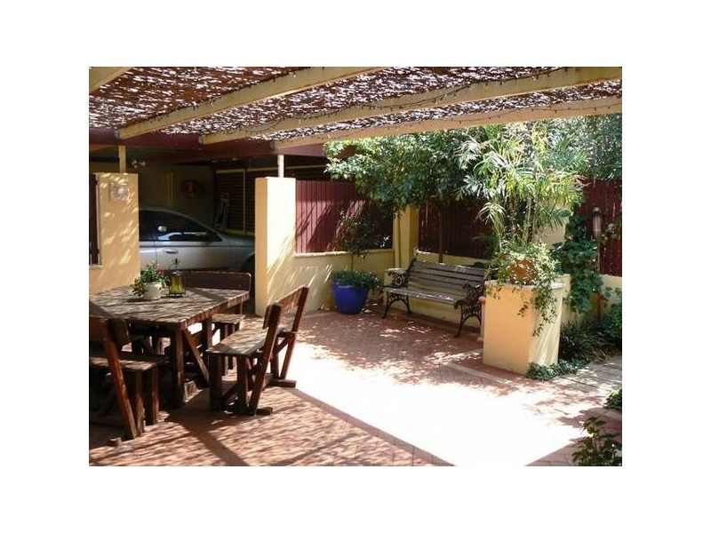 78 Francis Street, Beachlands WA 6530