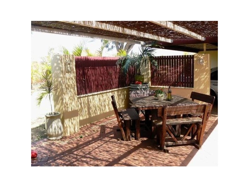 78 Francis Street, Beachlands WA 6530