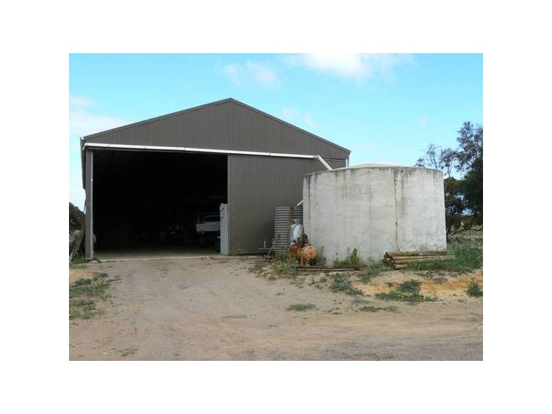 83 Company Road, Greenough WA 6532