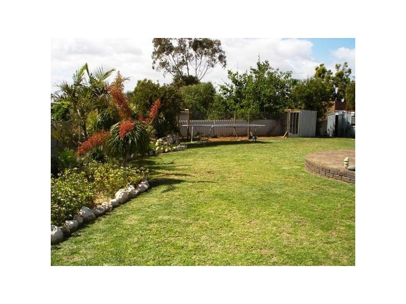 3 Ritchie Way, Rangeway WA 6530