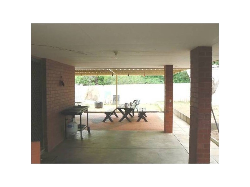 7 Eric Street, Geraldton WA 6530