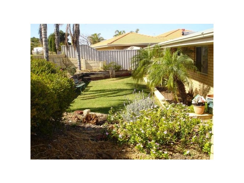 10 Ti-Tree Street, Wandina WA 6530