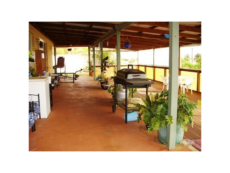 10 Ti-Tree Street, Wandina WA 6530