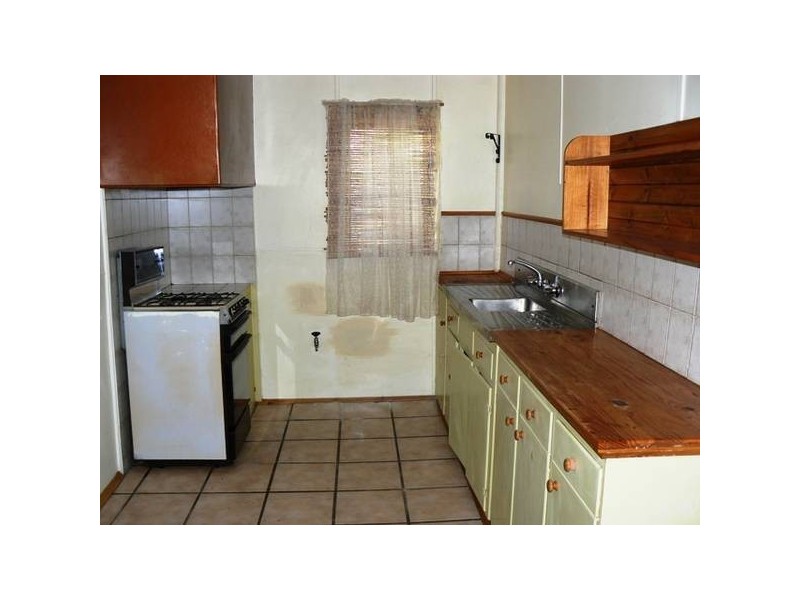 15 Jose Street, Beachlands WA 6530