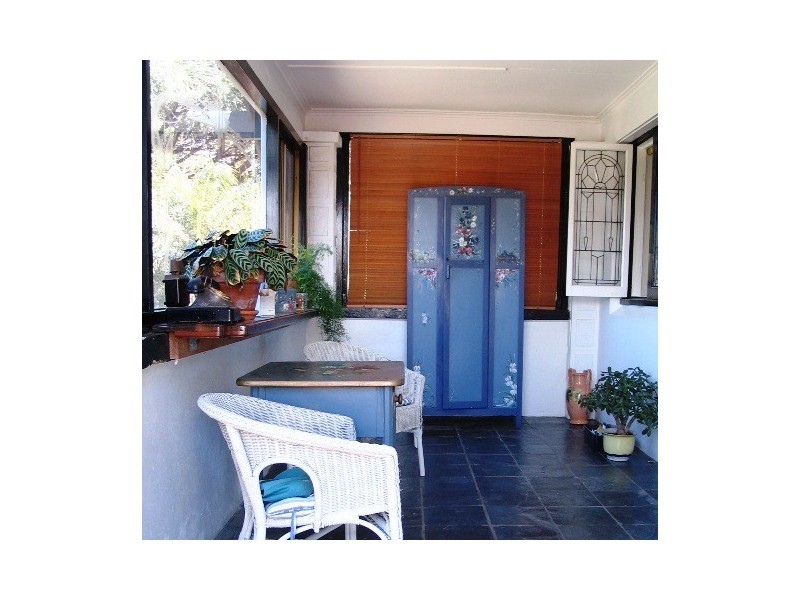 1 Shenton Street, Beachlands WA 6530