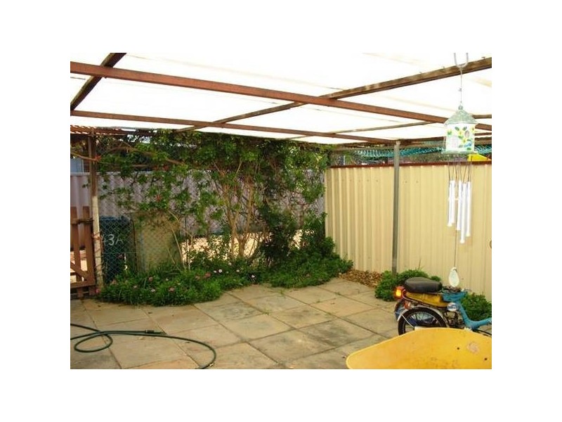 243 Third Street, Wonthella WA 6530