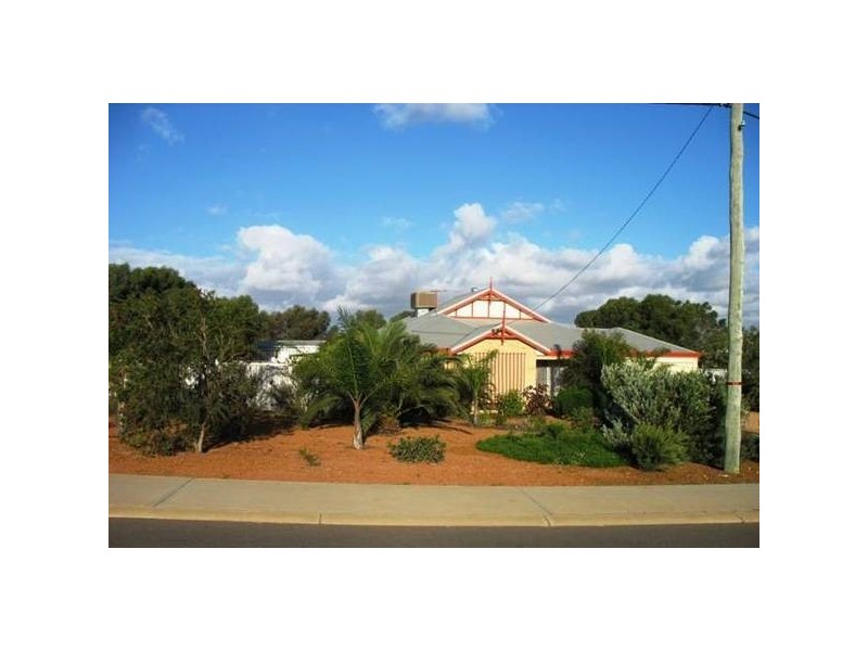 8 Tersonia Way, Strathalbyn WA 6530