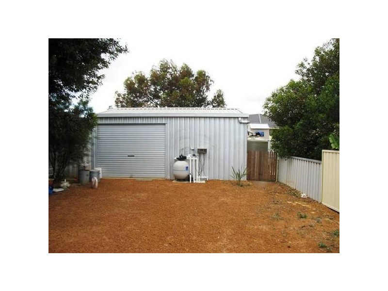 8 Tersonia Way, Strathalbyn WA 6530