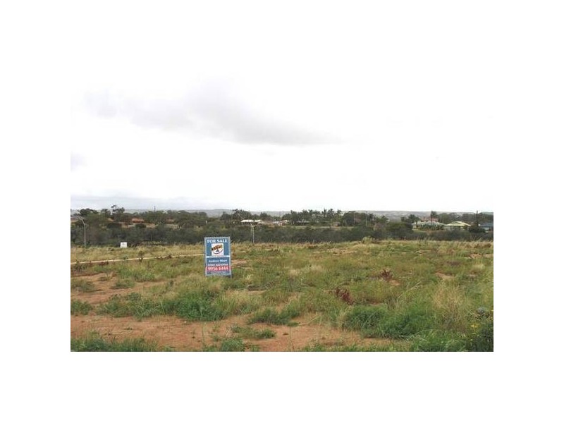 18 Edwin Crescent, Bluff Point WA 6530