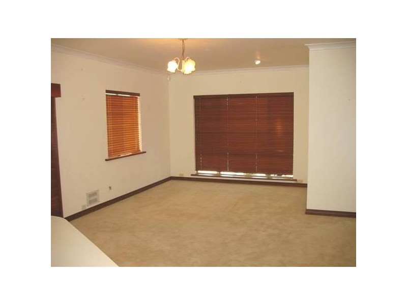 12 Gummer Avenue, Geraldton WA 6530