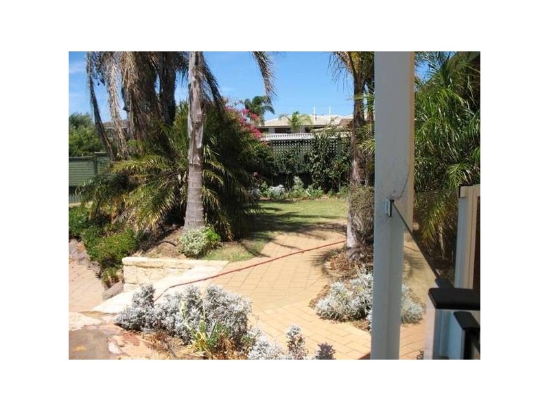 12 Gummer Avenue, Geraldton WA 6530