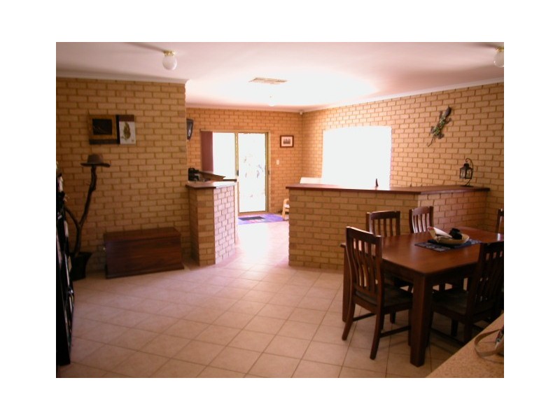 10 Nautilus Crecent, Sunset Beach WA 6530