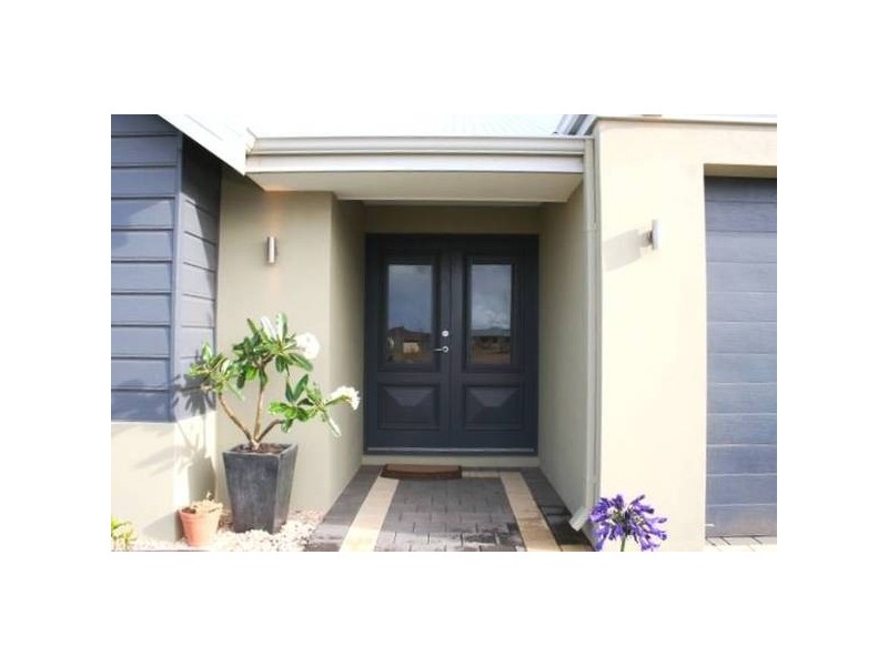 43 Reg Percy Street, Wandina WA 6530