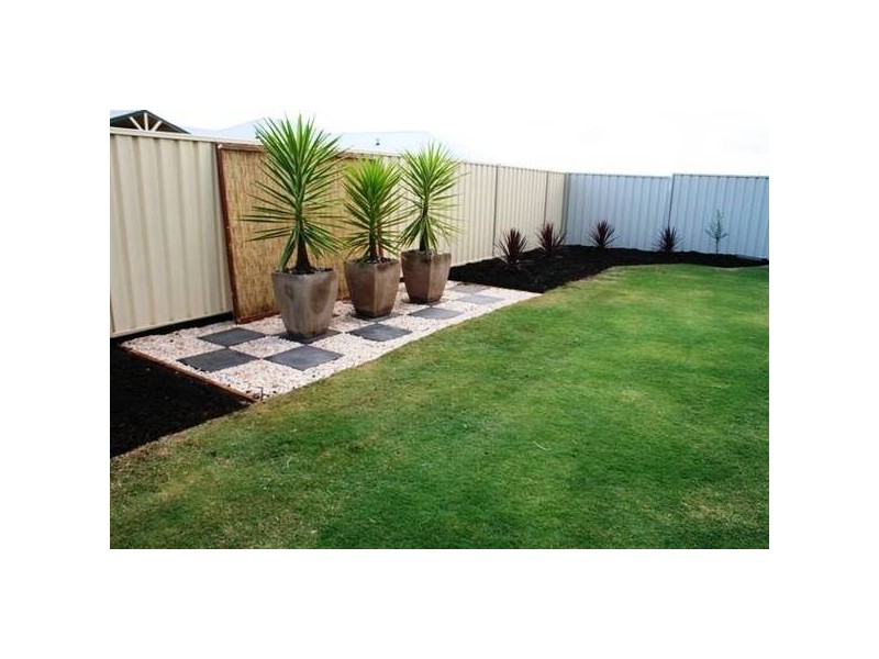 43 Reg Percy Street, Wandina WA 6530