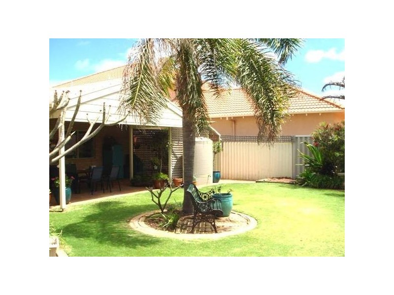 35 Glendinning Road, Tarcoola Beach WA 6530