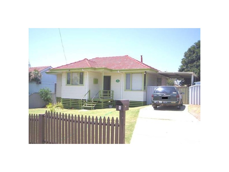 4 Hebe St, Rangeway WA 6530