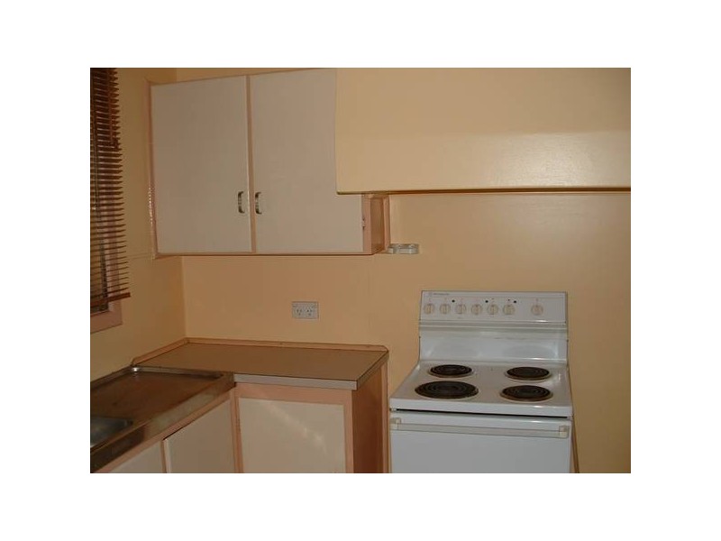 4 Hebe St, Rangeway WA 6530