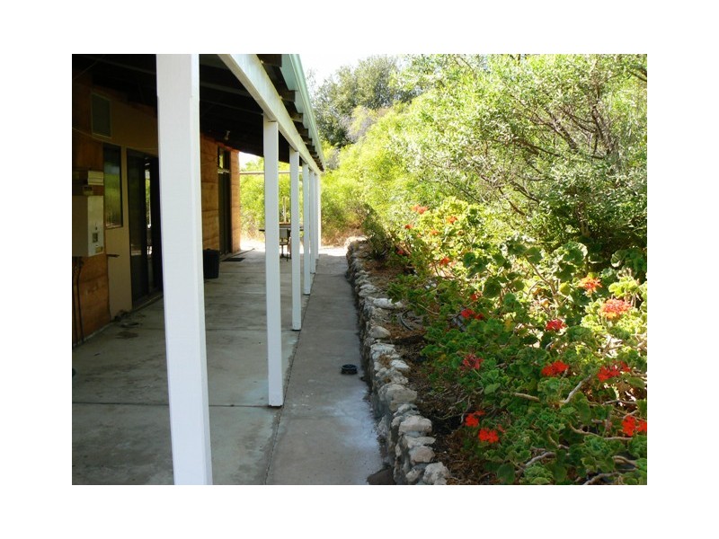 678 Company Road, Greenough WA 6532