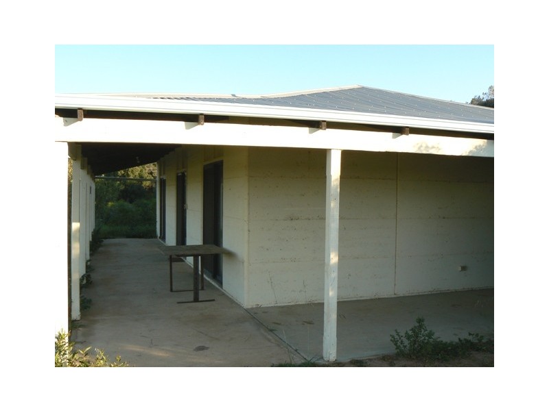 678 Company Road, Greenough WA 6532