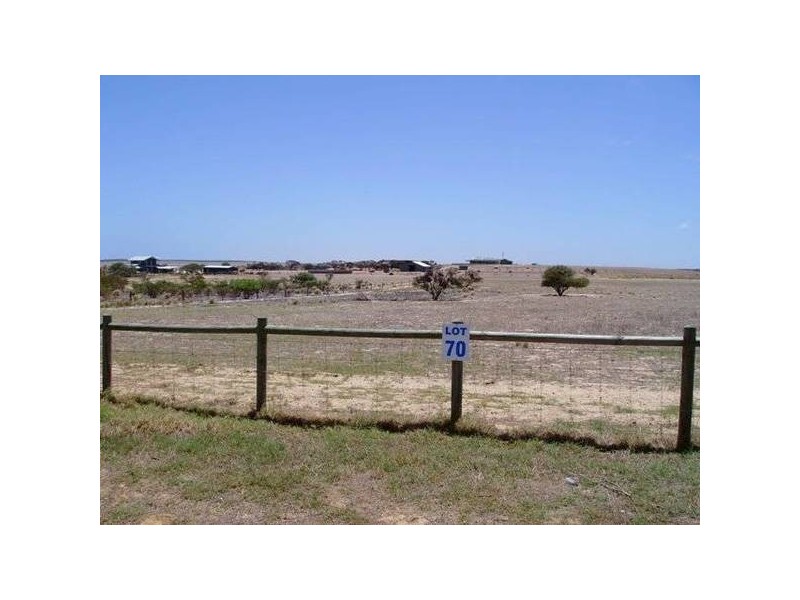 70 Eliza Shaw Drive, White Peak WA 6532