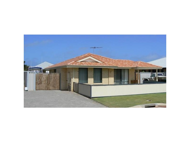 25 McGauran Lane, Beachlands WA 6530
