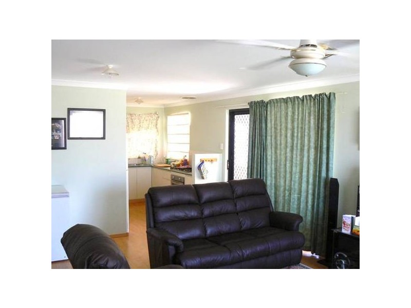 25 McGauran Lane, Beachlands WA 6530