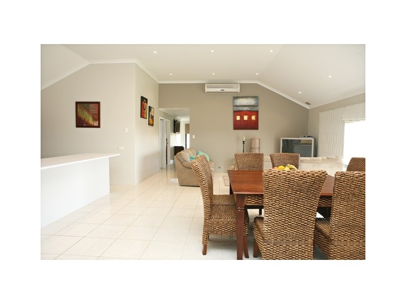 11 Parmelia Boulevard, White Peak WA 6532