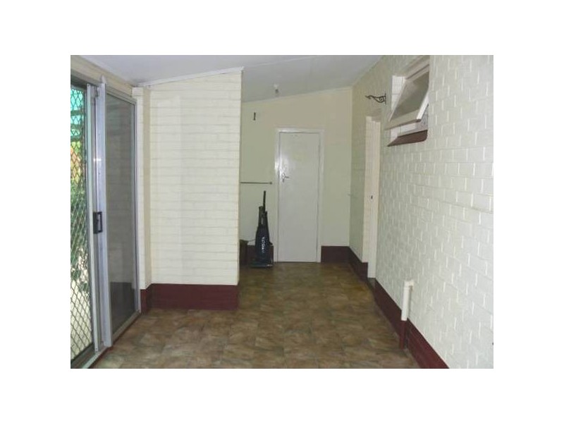 262 Sixth Street, Wonthella WA 6530