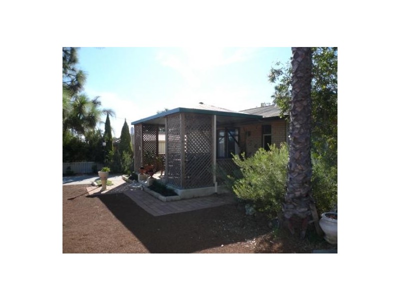 16 Hamersley Street, Spalding WA 6530