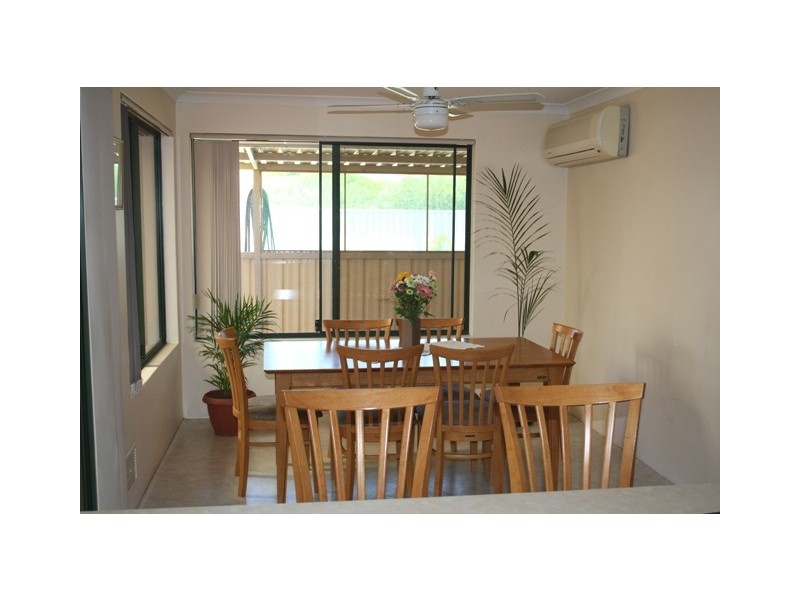 4 Hillview Drive, Drummond Cove WA 6532