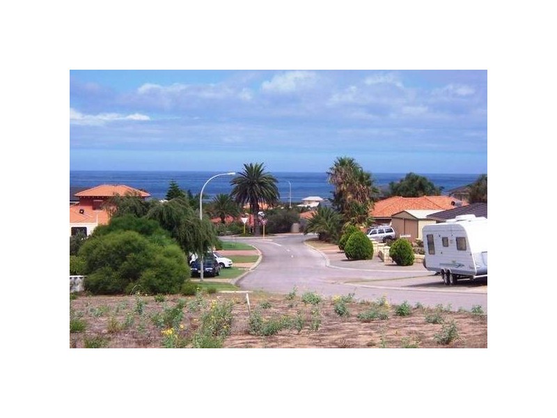 22 Endeavour Drive, Wandina WA 6530