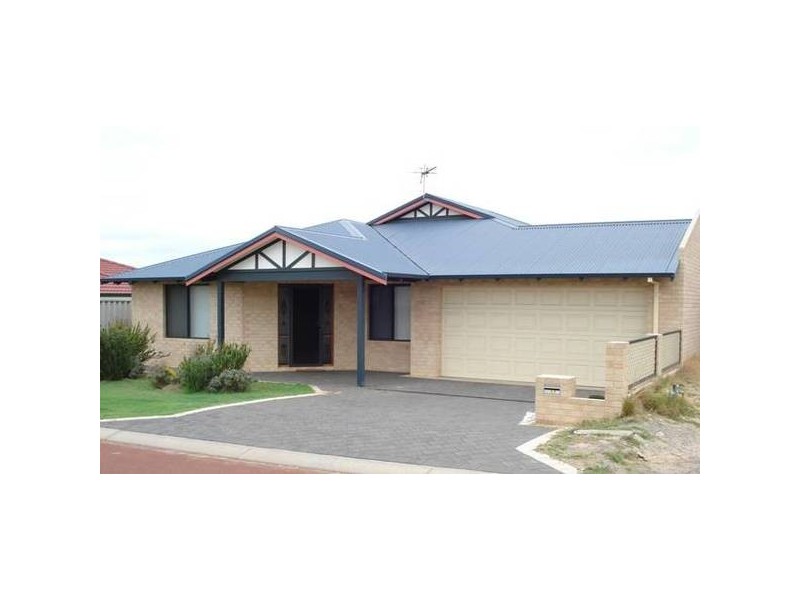 17 McGauran Lane, Beachlands WA 6530