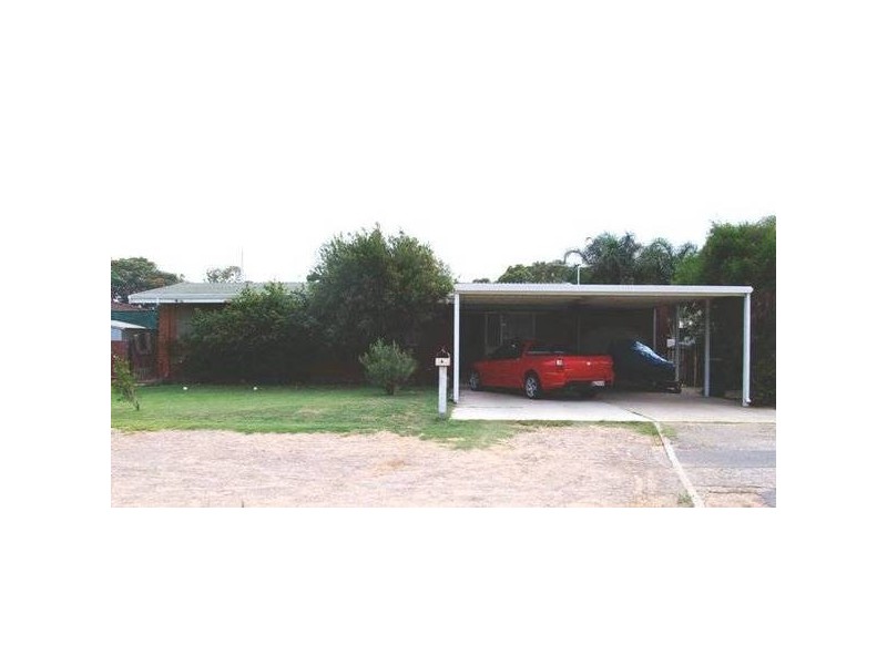 4 Melbourne Street, Waggrakine WA 6530