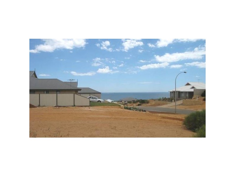 16 Jackson Loop, Wandina WA 6530