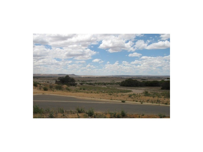 16 Jackson Loop, Wandina WA 6530