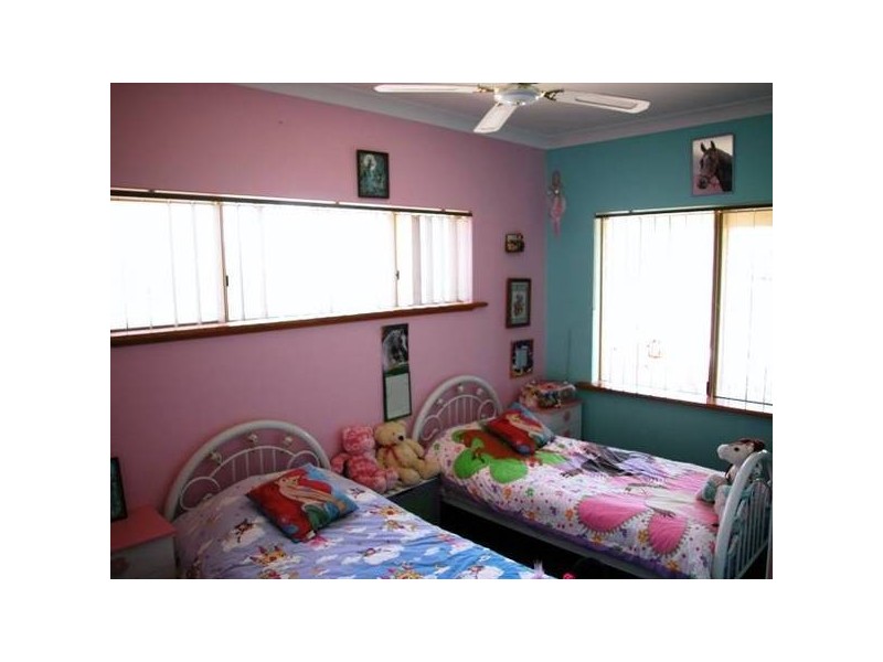 2 Hampton Road, Rudds Gully WA 6532