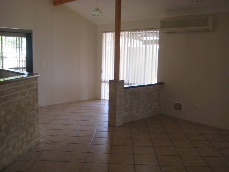 A/235 Fourth Street, Wonthella WA 6530