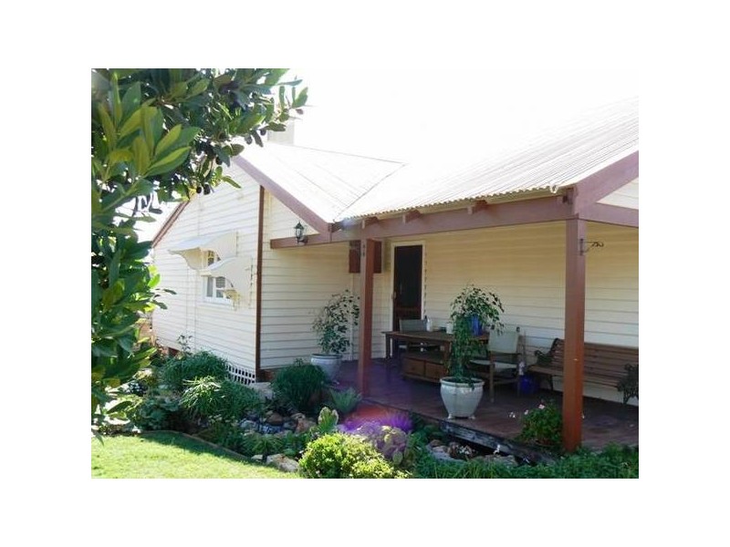 170 Augustus Street, Beachlands WA 6530