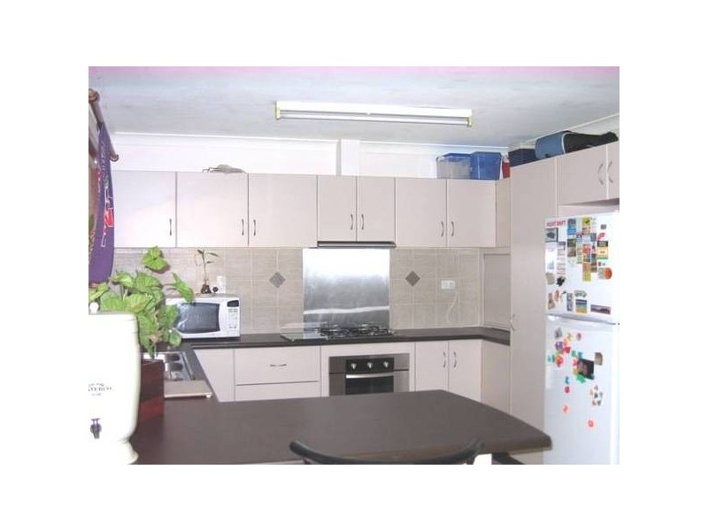 210 Fifth Street, Wonthella WA 6530