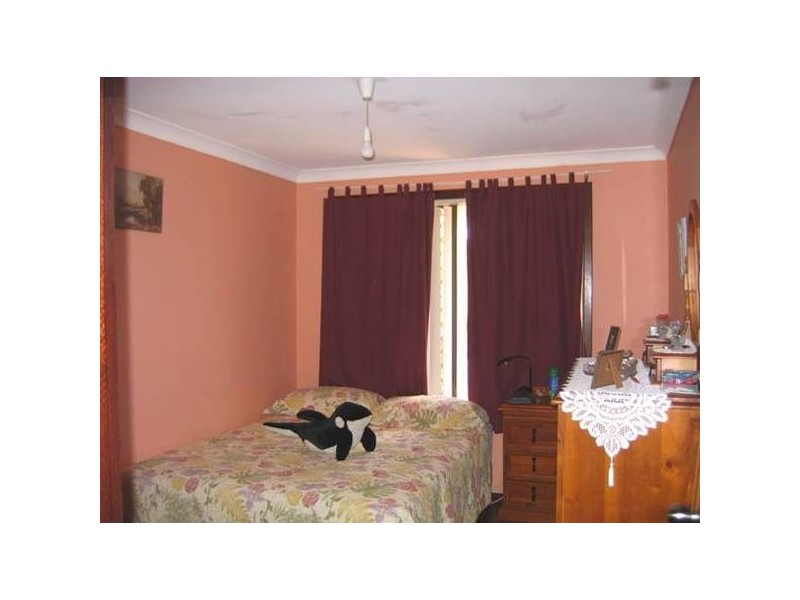 210 Fifth Street, Wonthella WA 6530