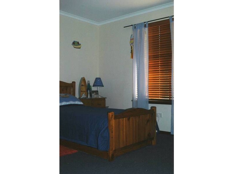 101 Calder Place, Waggrakine WA 6530