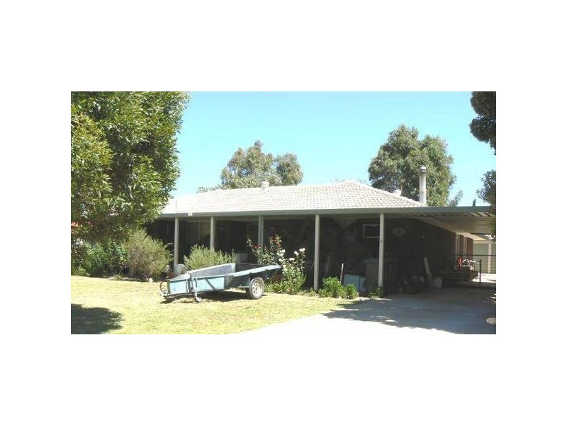 8 Broadfield Close, Utakarra WA 6530