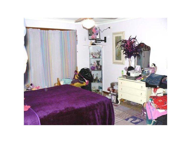 8 Broadfield Close, Utakarra WA 6530